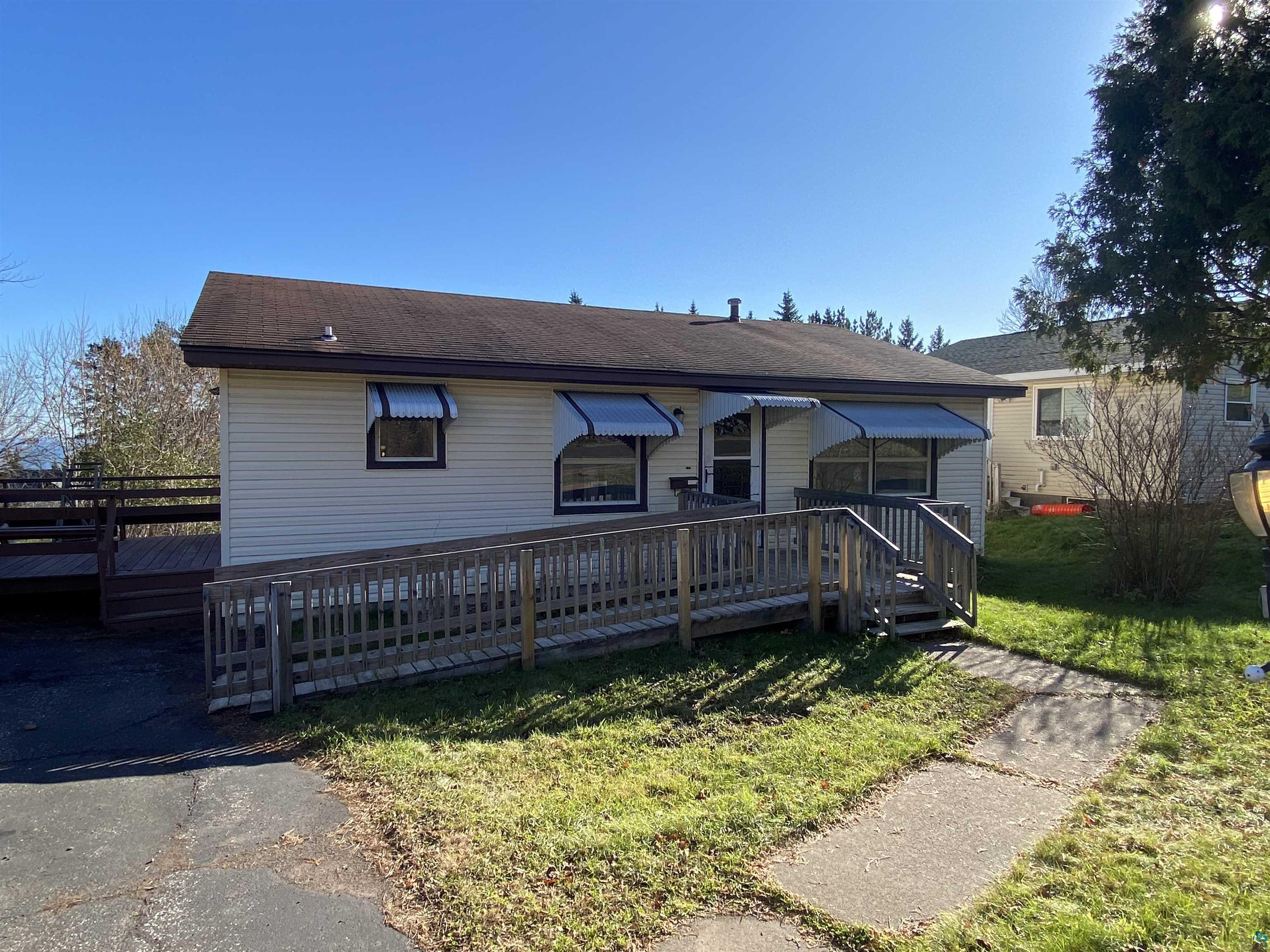 1018 W 6th St Duluth MN 55806 6111554 image1