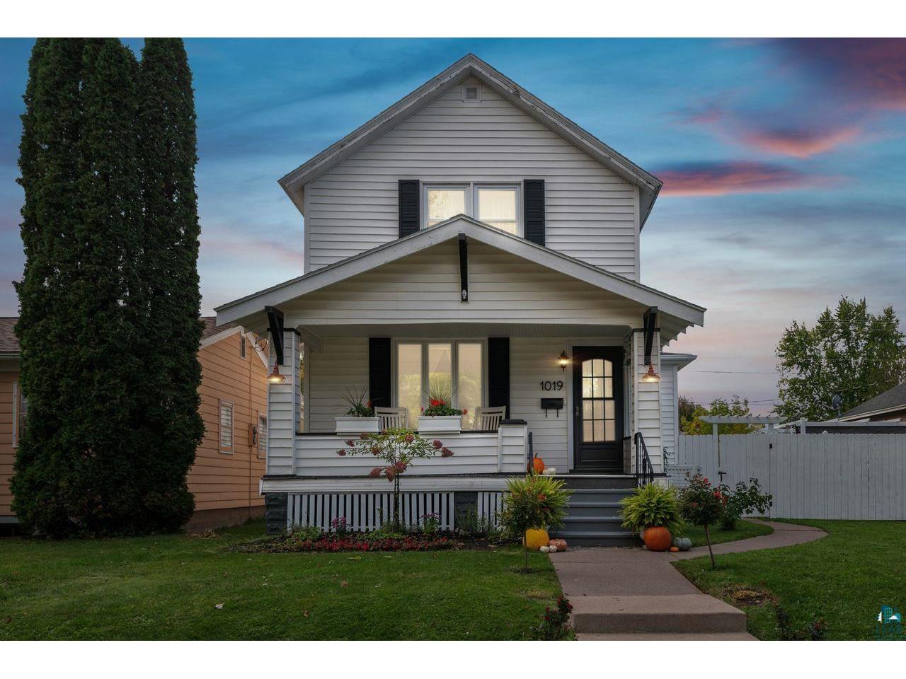 1019 9th Ave W Ashland WI 54806 6111031 image1