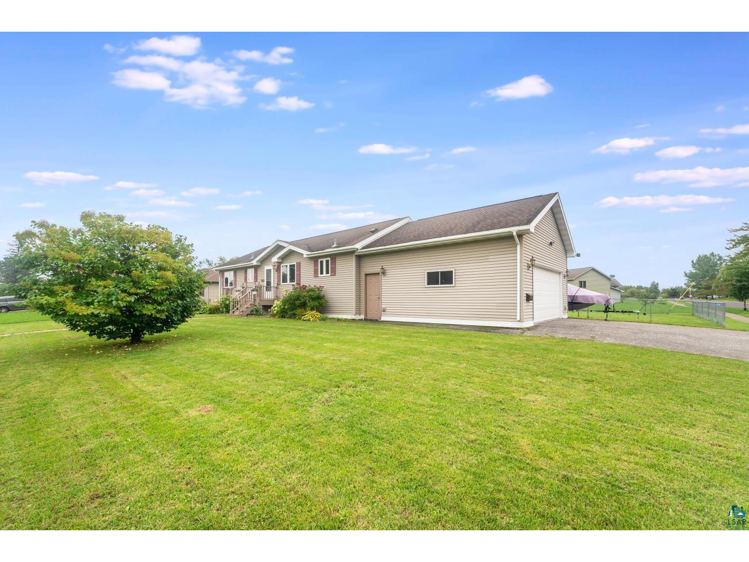 1020 N 21st St Superior WI 54880 6110877 image1