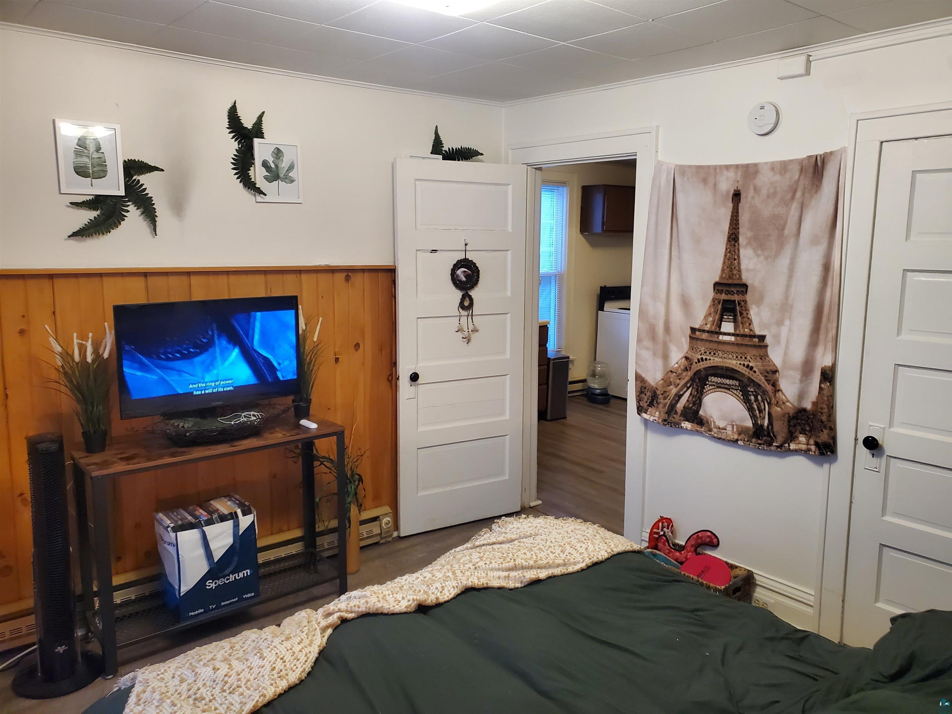 1023 E 5th St Duluth MN 55805 6124115 image23