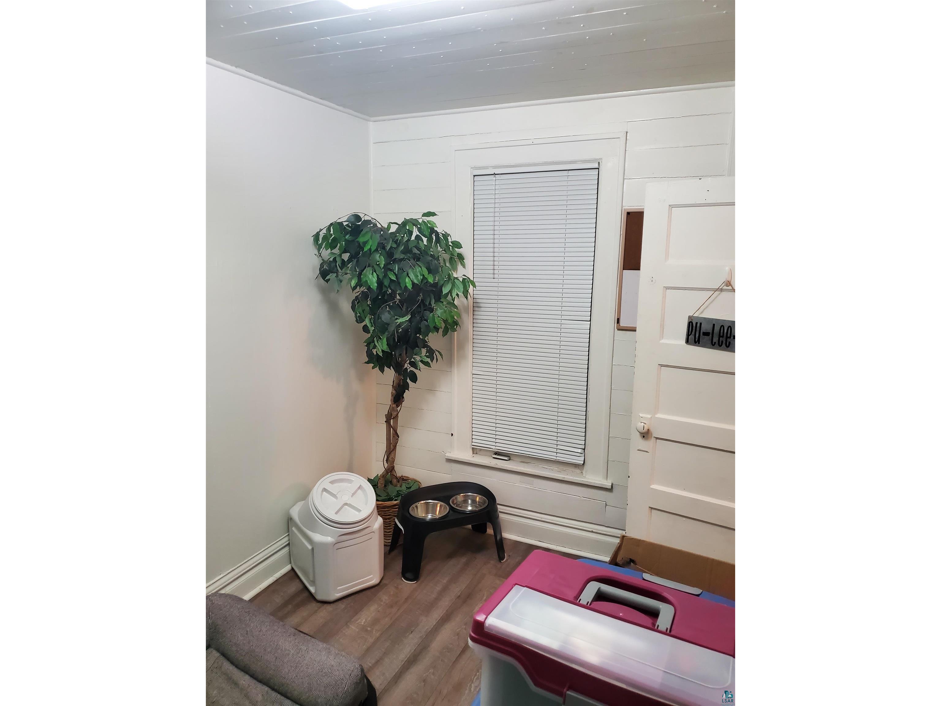 1023 E 5th St Duluth MN 55805 6124115 image24