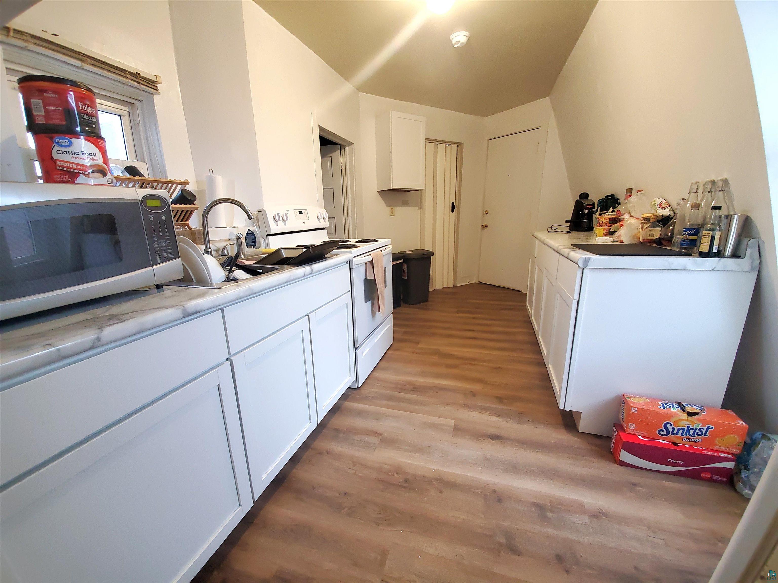 1023 E 5th St Duluth MN 55805 6124115 image30