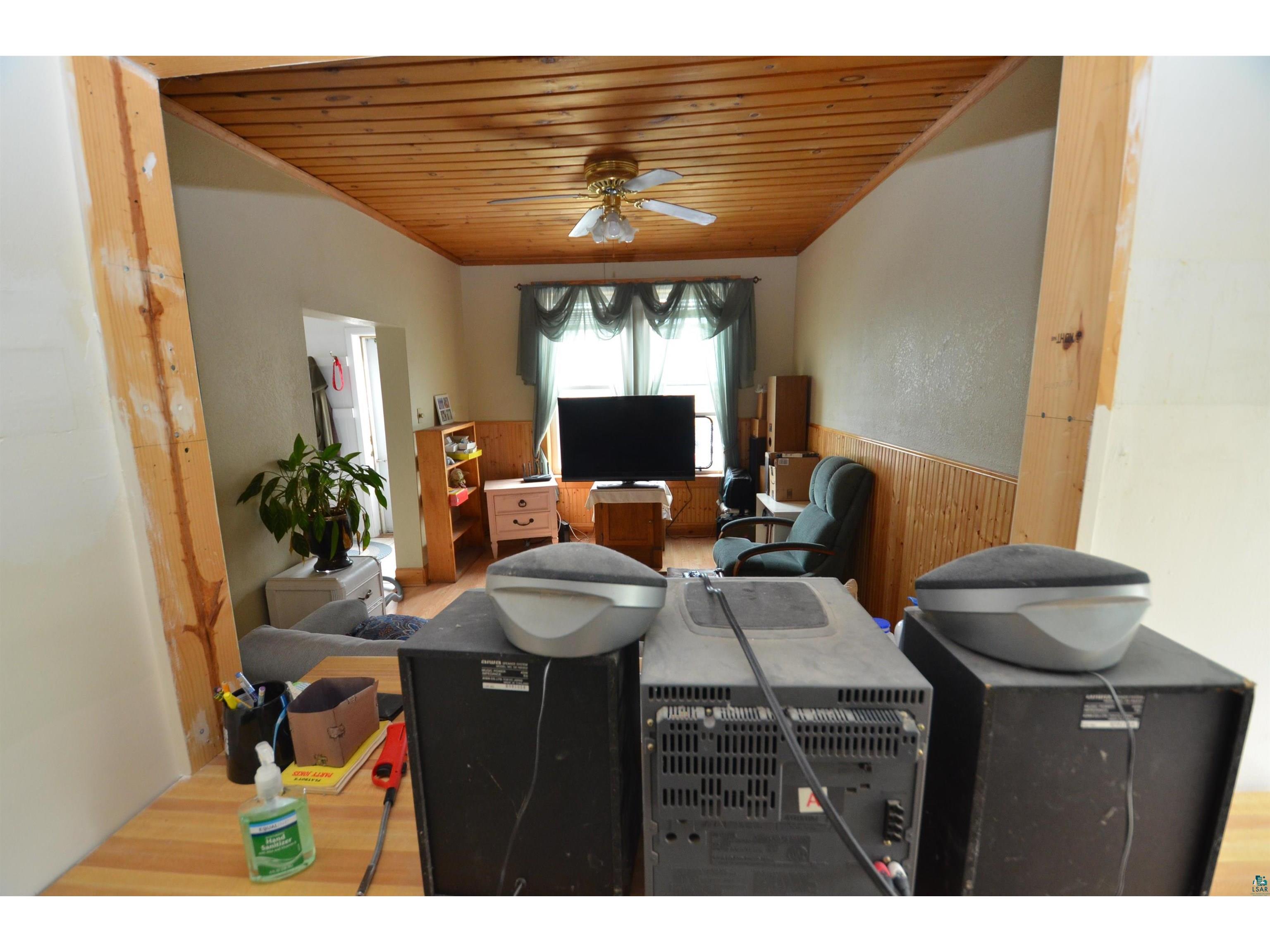 1026 E 3rd St Duluth MN 55805 6124508 image14