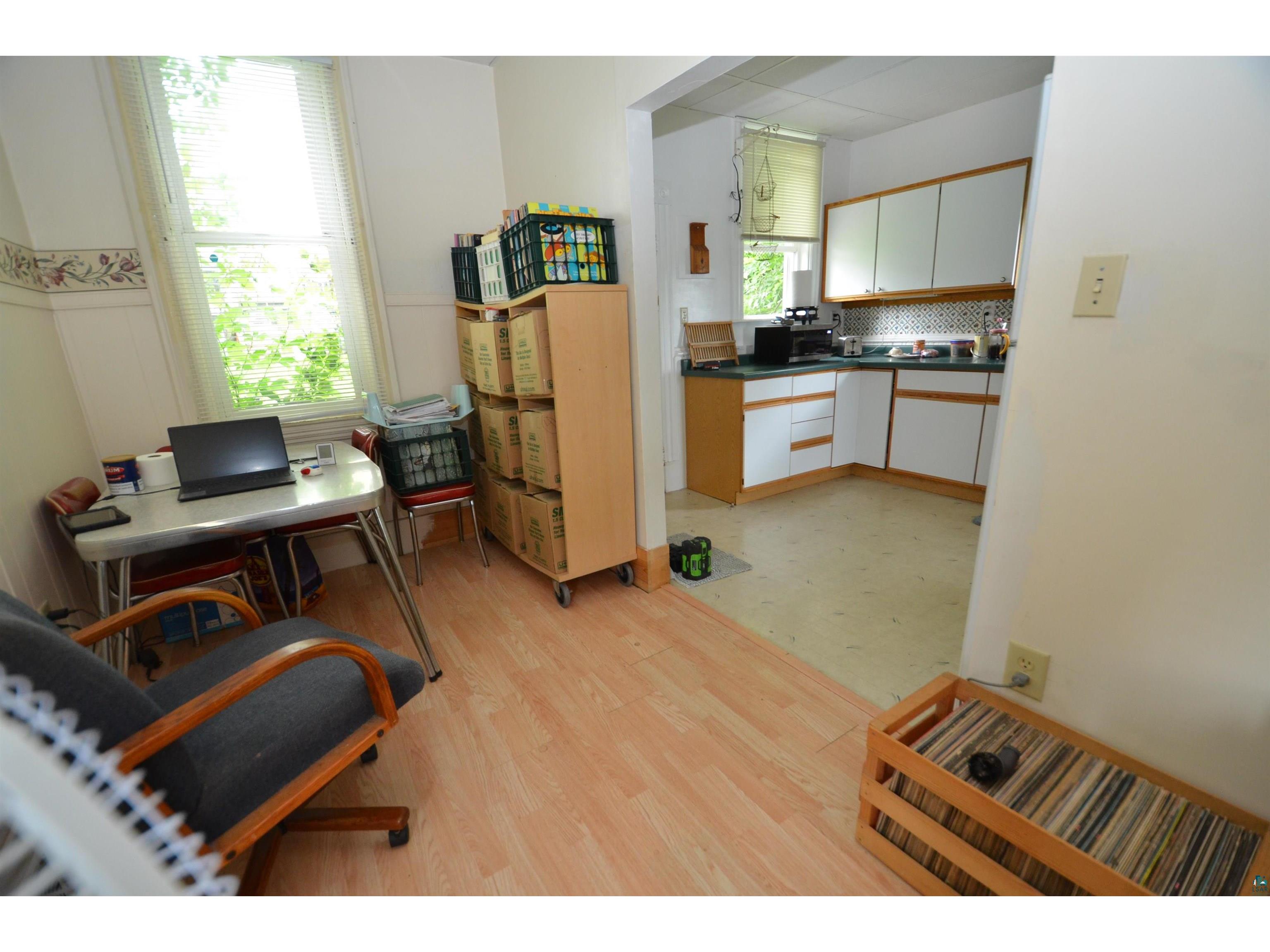 1026 E 3rd St Duluth MN 55805 6124508 image18