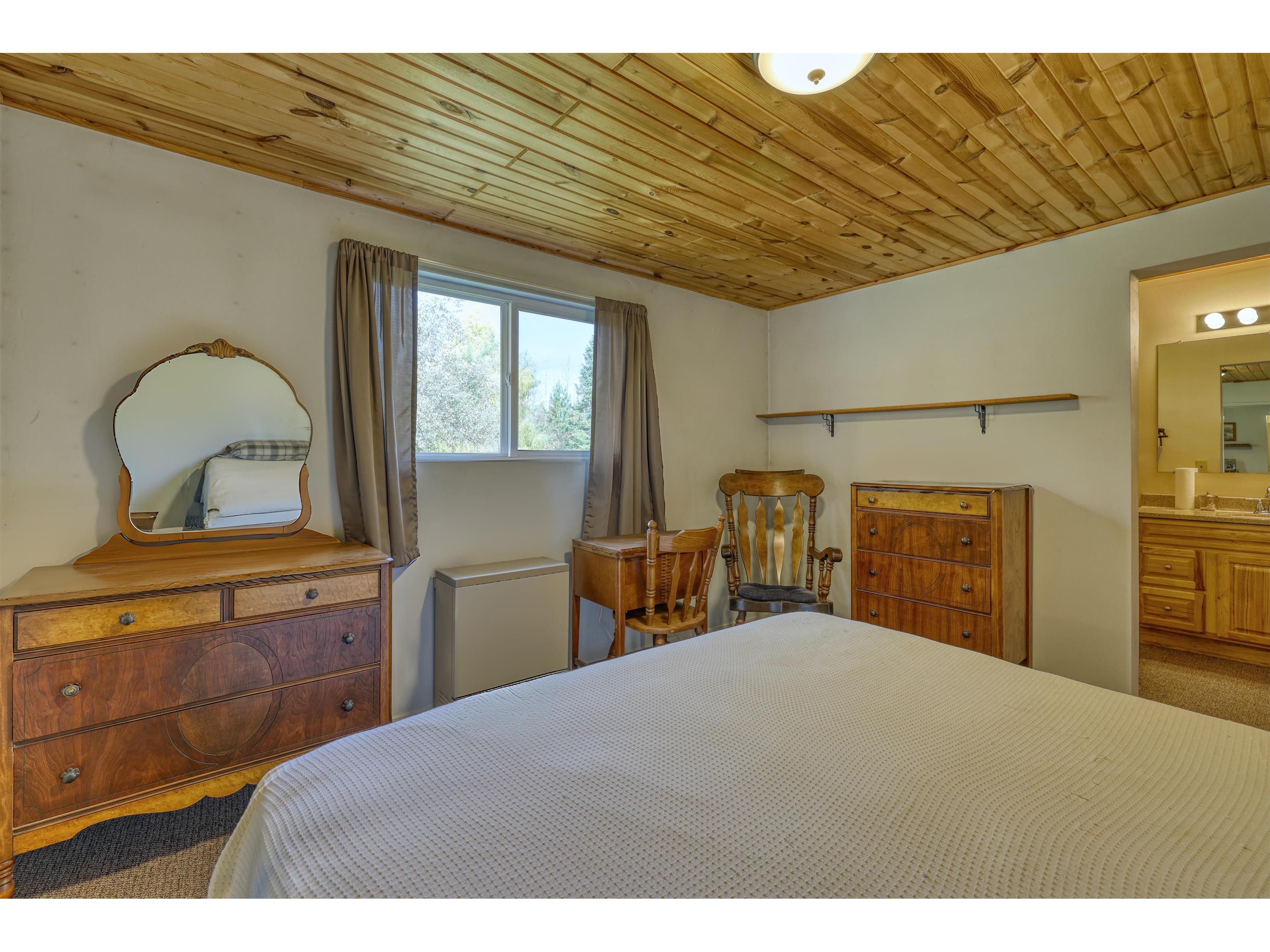 10292 N McClaine Rd Hayward WI 54843 6122666 image37