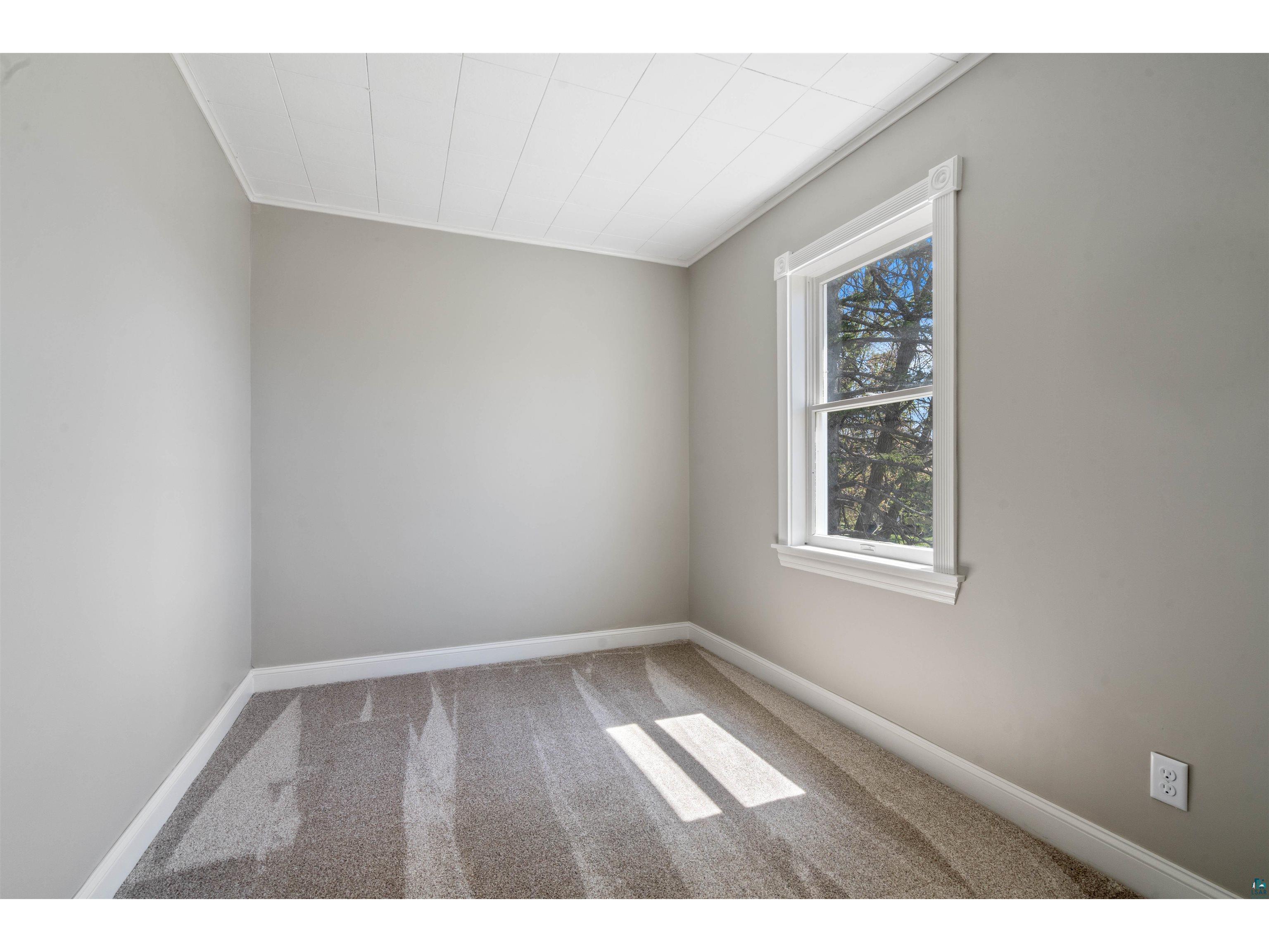 103 E 7th St Superior WI 54880 6125443 image27