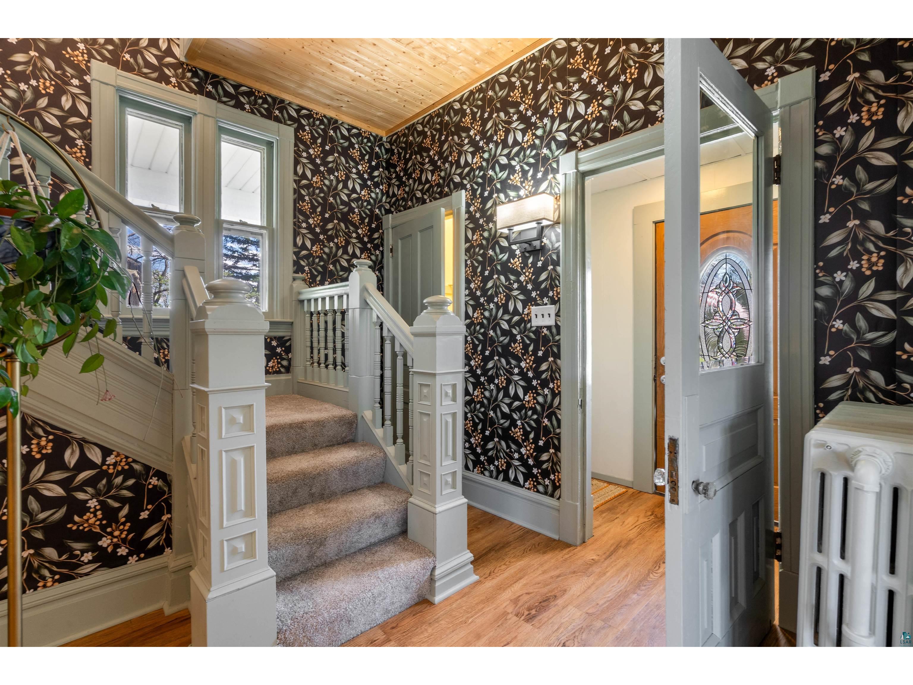 103 E 7th St Superior WI 54880 6125443 image3
