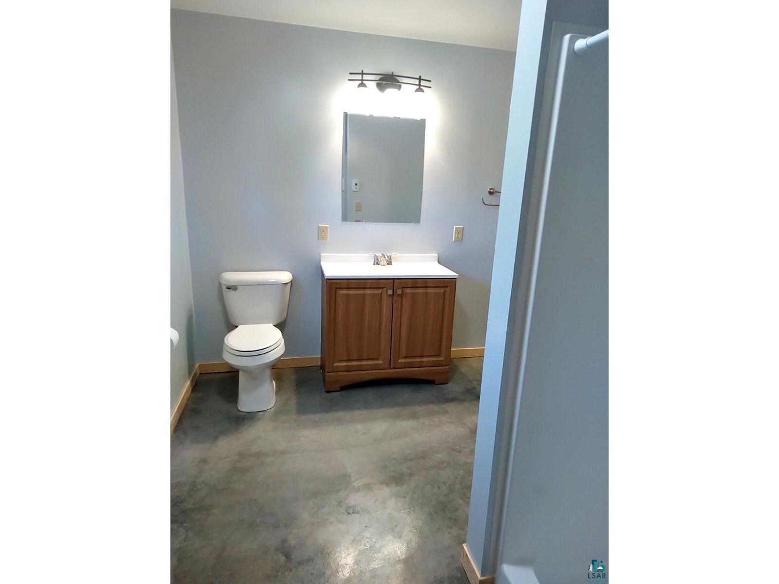 1038 W 3rd Ave Grand Marais MN 55604 6125884 image14