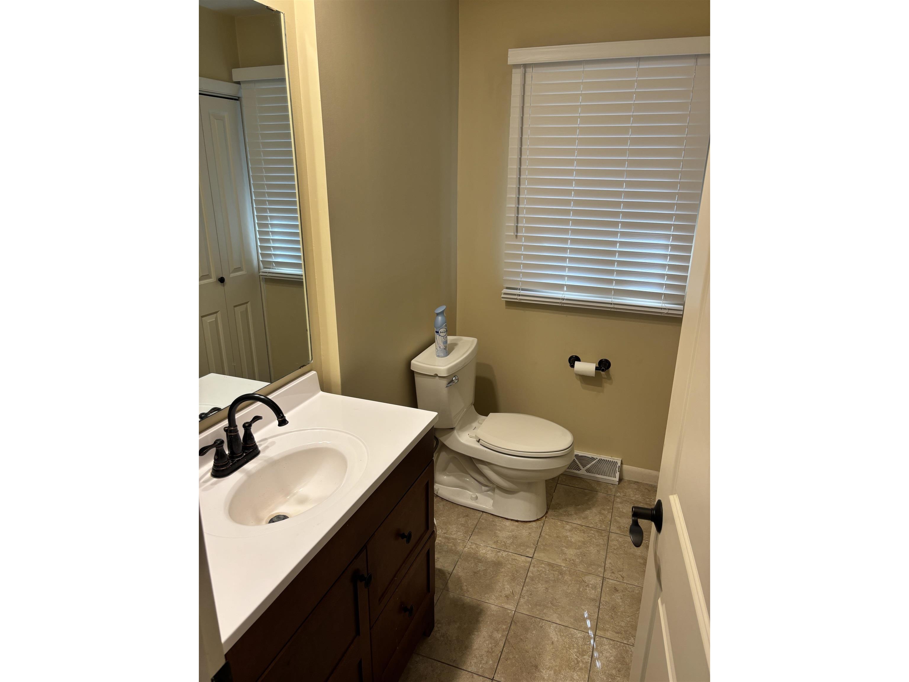 1039 Brainerd Ave Duluth MN 55811 6120962 image10