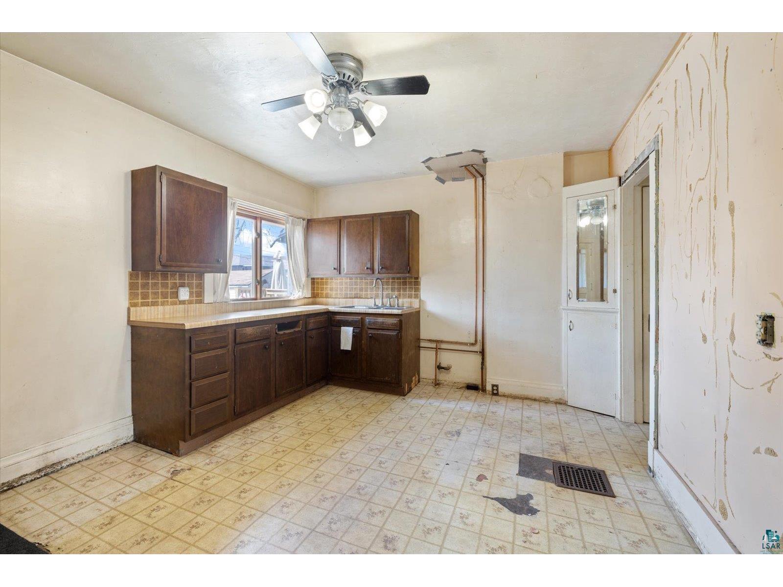 1051 85th Ave W Duluth MN 55808 6124983 image9