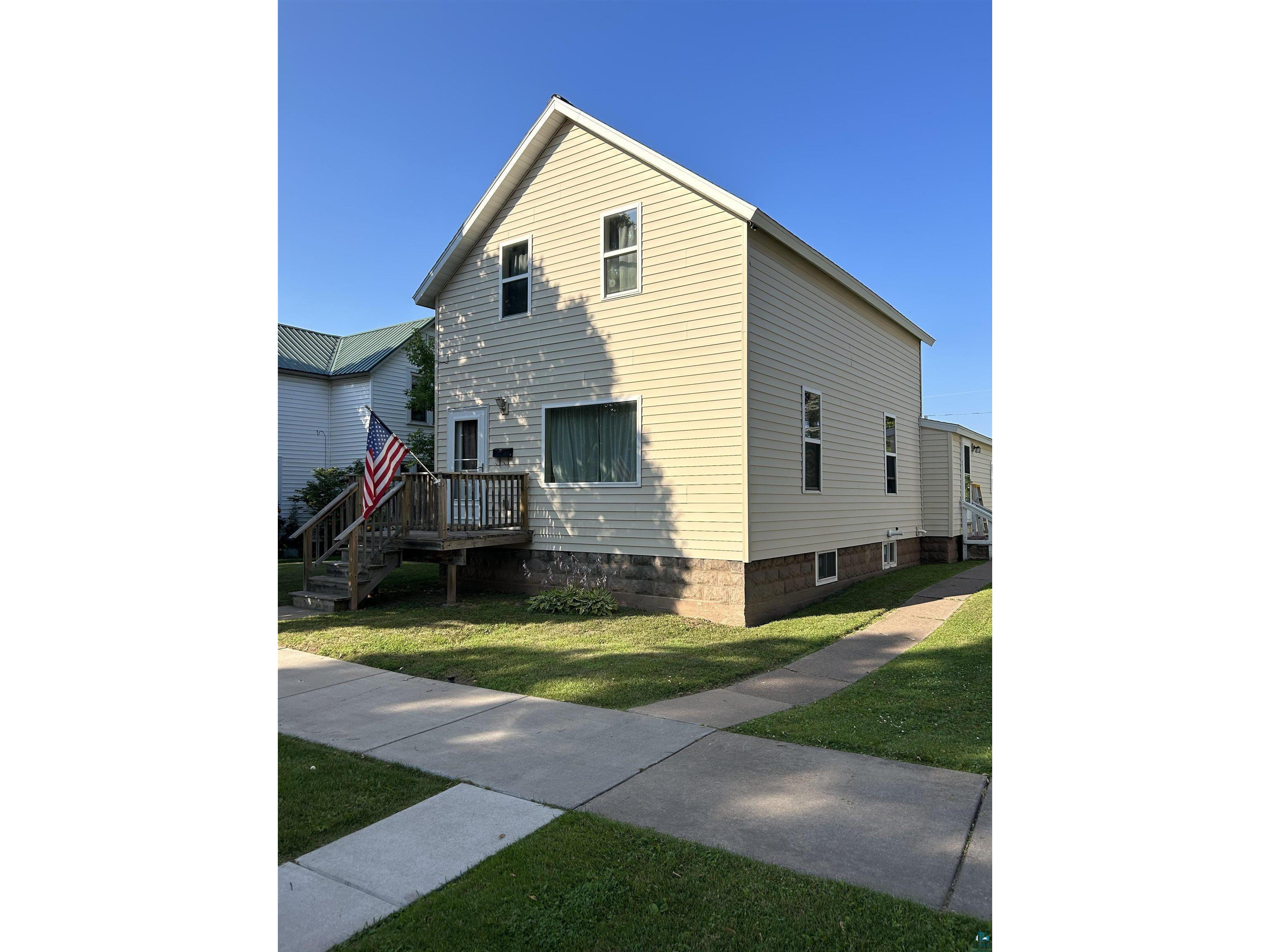 106 14th Ave E Ashland WI 54806 6109839 image1