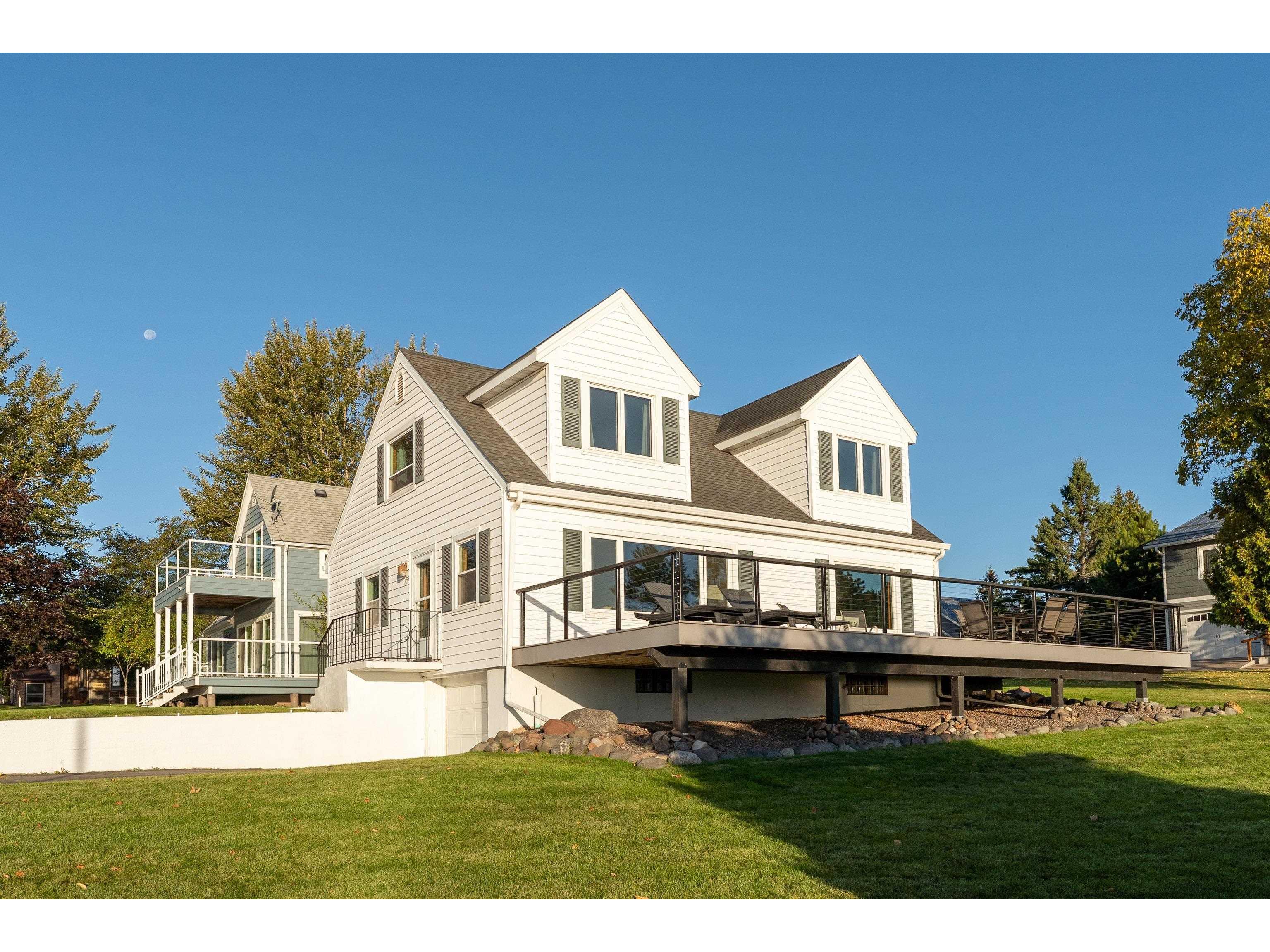 107 South Ave Two Harbors MN 55616 6122428 image1