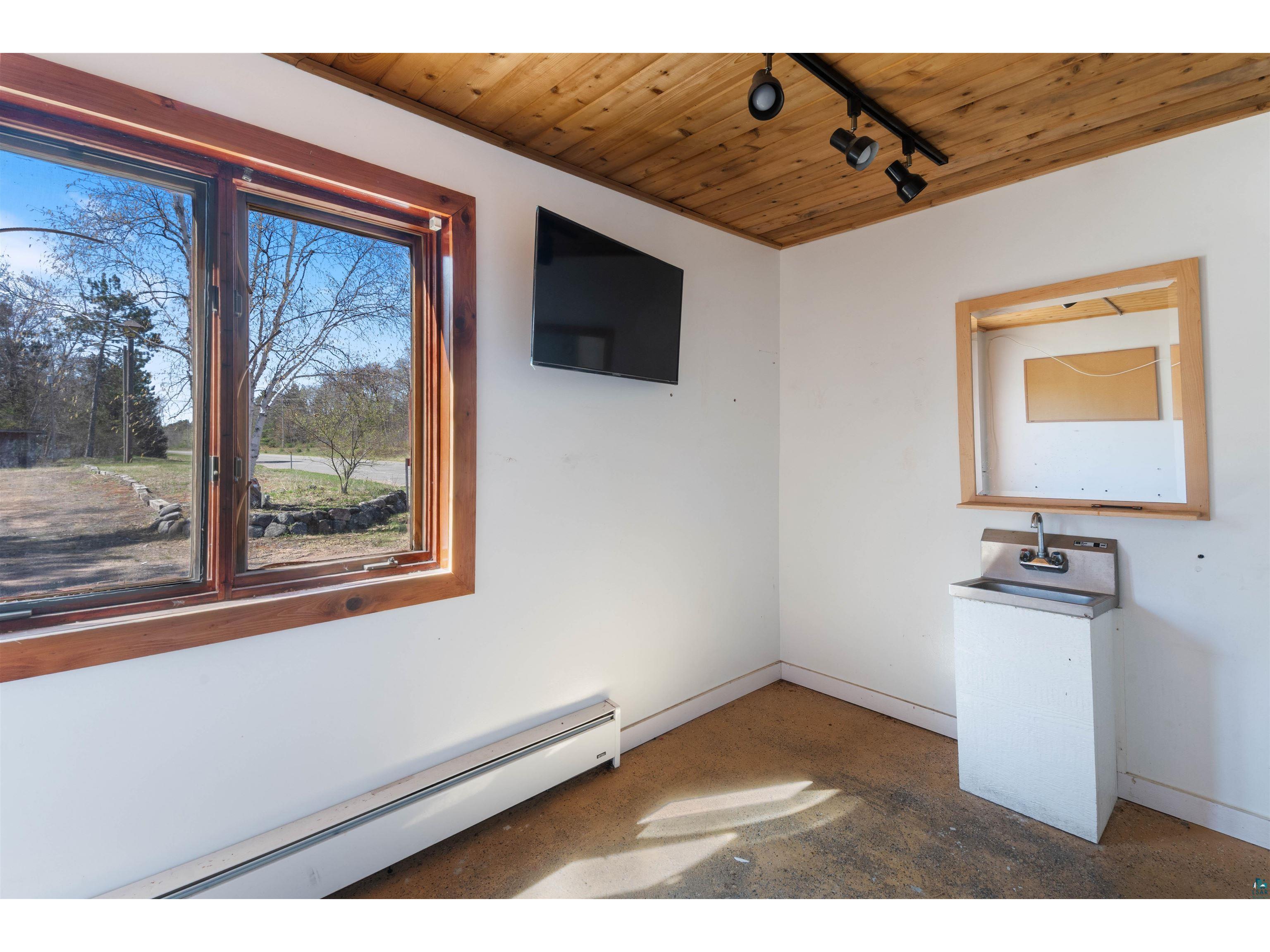 10814 S Business Hwy 53 Solon Springs WI 55401 6125330 image23