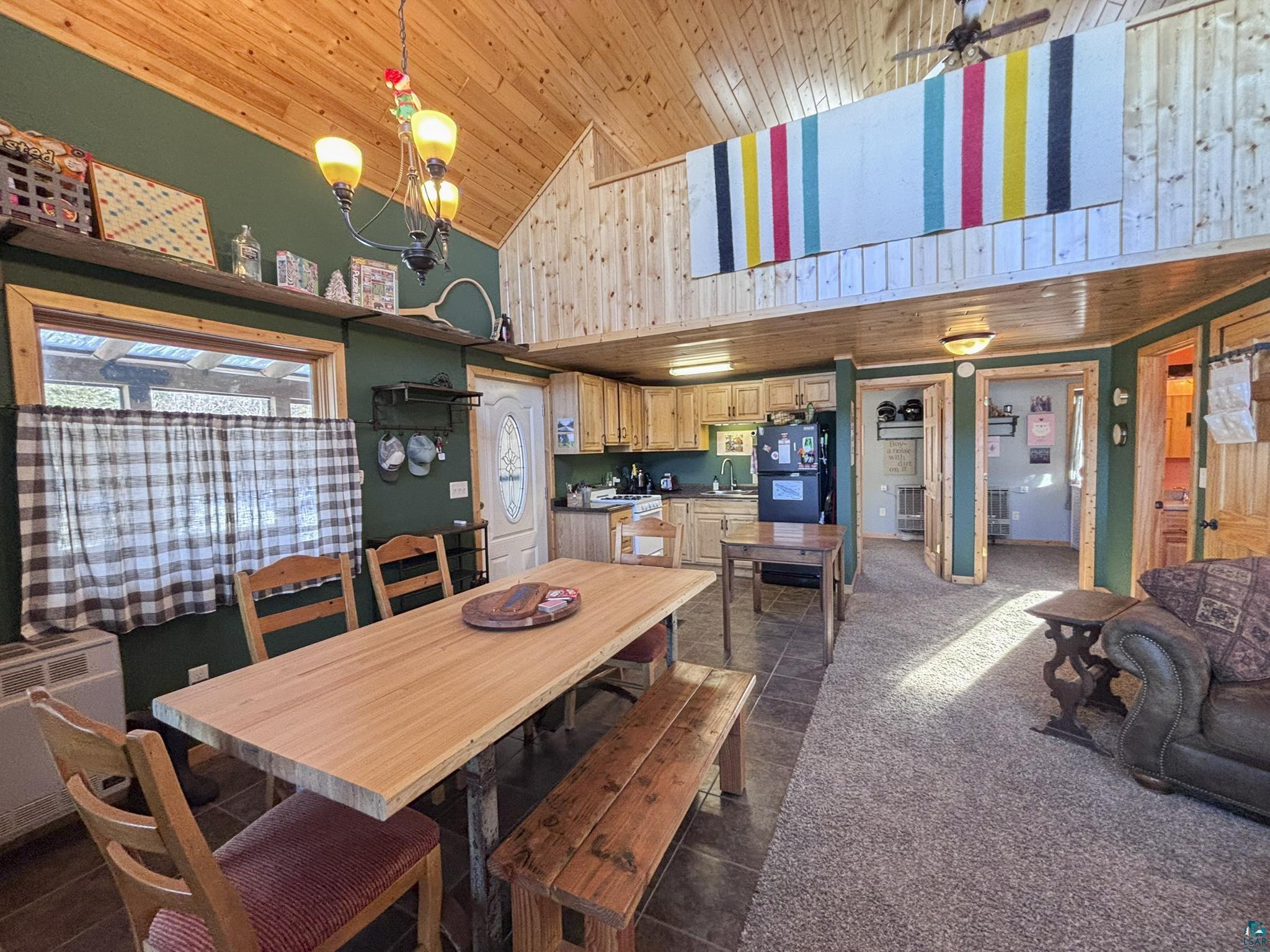 1088 South Shore Dr Grand Marais MN 55604 - Devil Track 6125101 image43