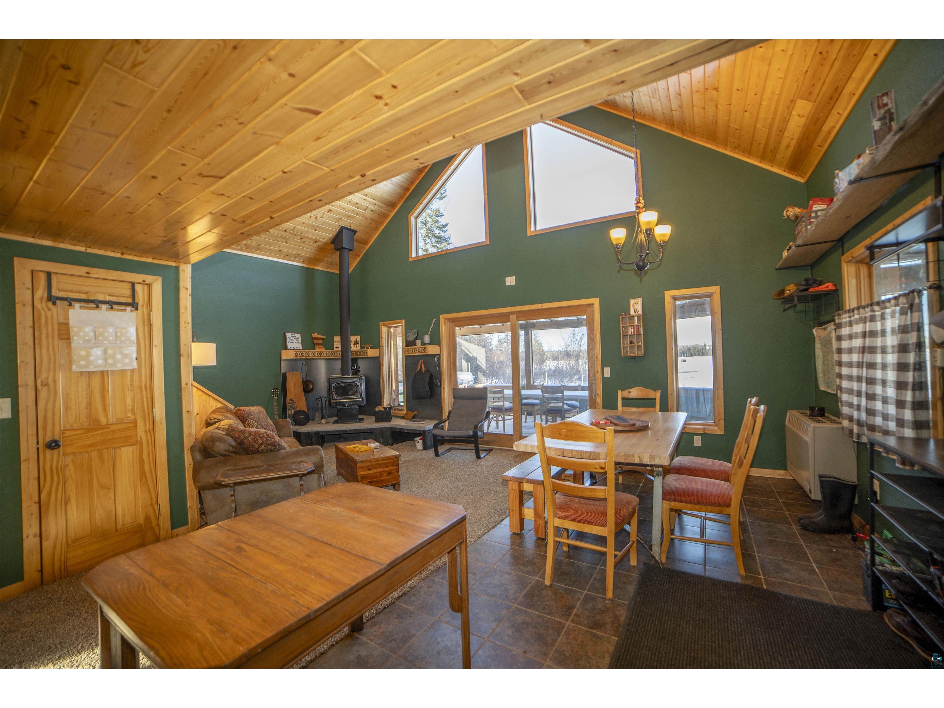 1088 South Shore Dr Grand Marais MN 55604 - Devil Track 6125101 image79