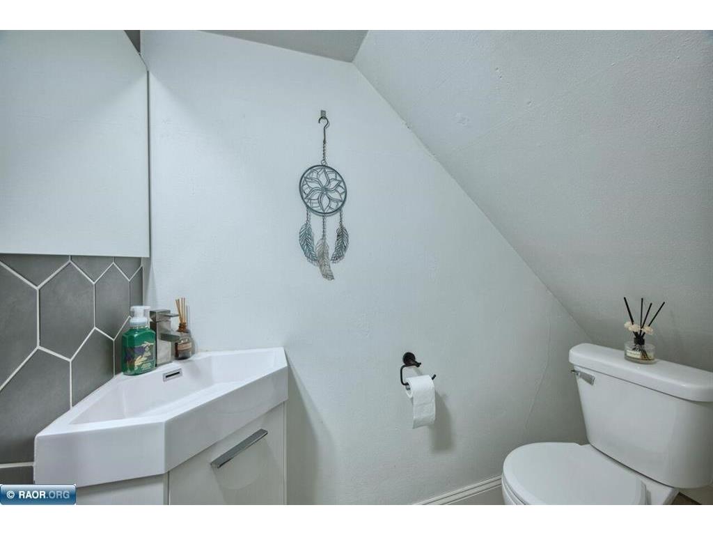 109 E Florida Ave Gilbert MN 55741 6123015 image19