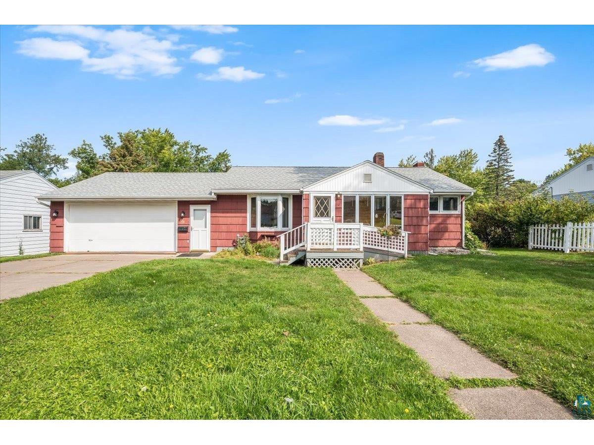 109 E Niagara St, Duluth, MN, 55811 MLS 6105439 Edina Realty