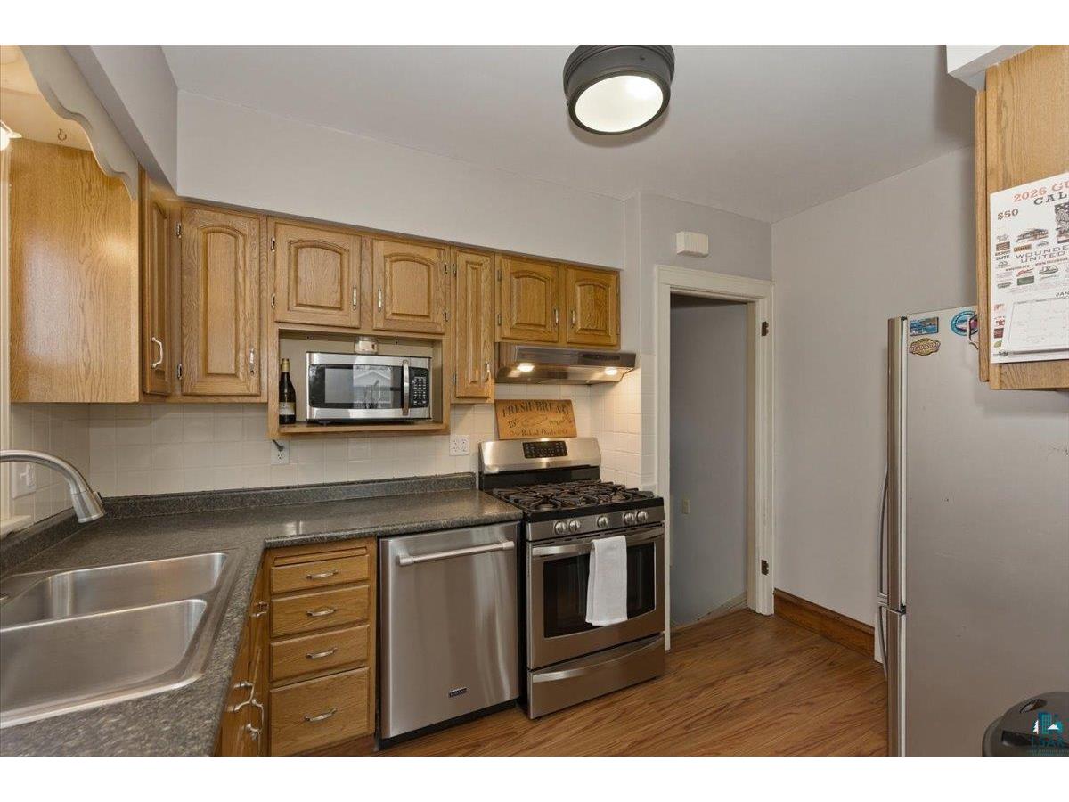 11 B Hayes Ct Superior WI 54880 6124684 image11