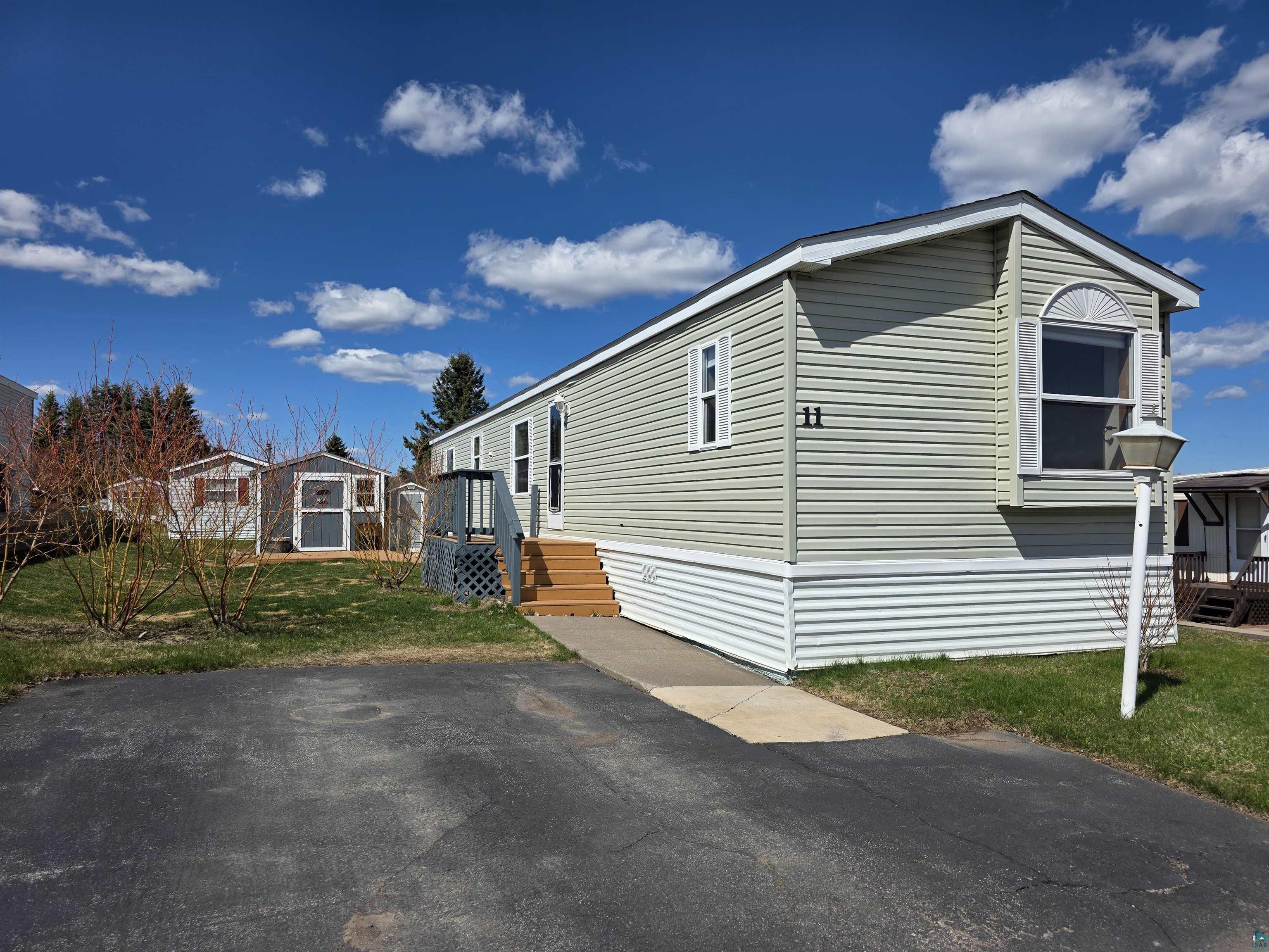 11 Holly Ln Duluth MN 55810 6125227 image1