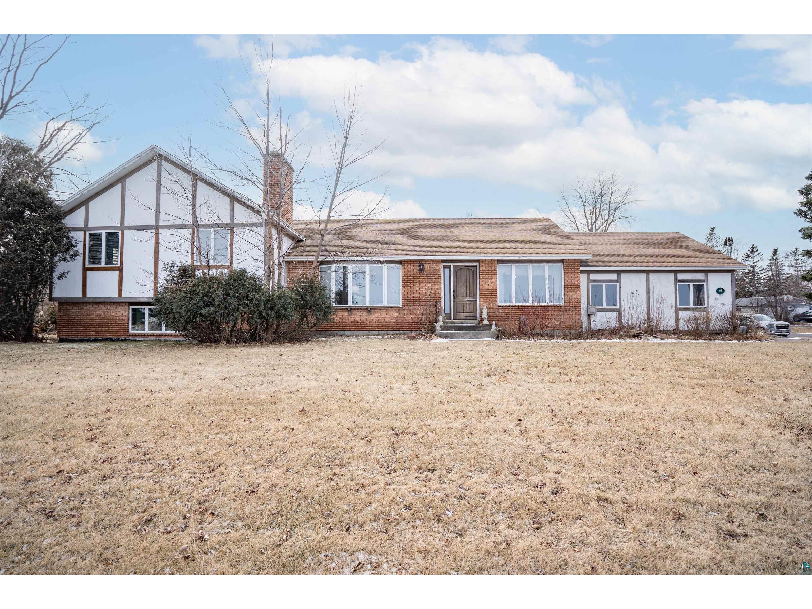 1104 E 2nd St Superior WI 54880 6112477 image1