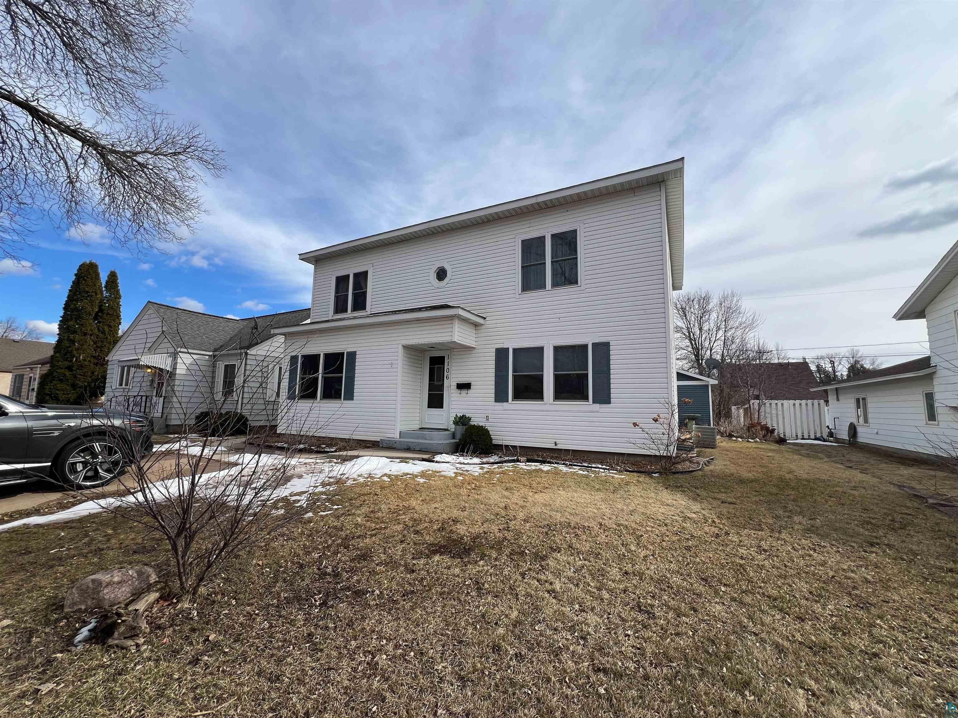 1106 Michigan St Hibbing MN 55746 6118384 image1