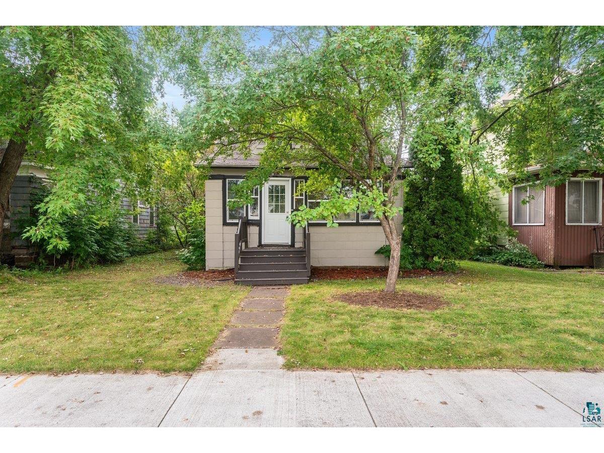 1108 N 17th St Superior WI 54880 6110515 image1