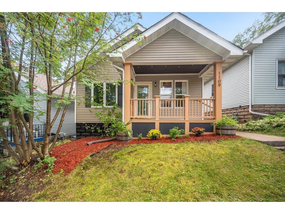 1109 N 8th Ave E Duluth MN 55805 6121678 image1