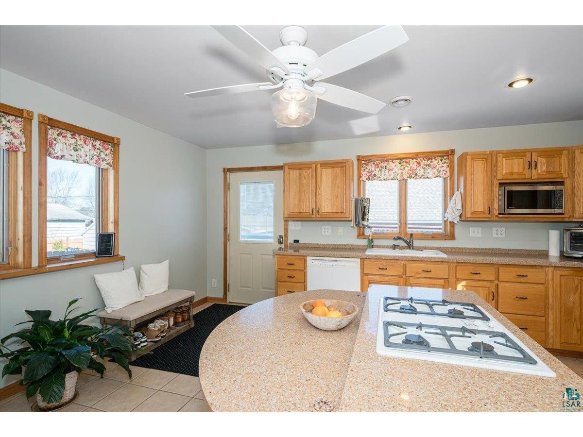 111 2nd St Proctor MN 55810 6124729 image14