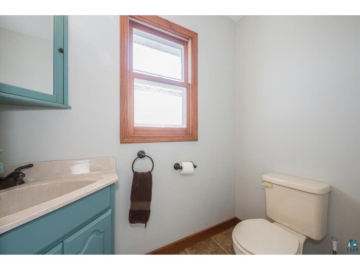 111 2nd St Proctor MN 55810 6124729 image18