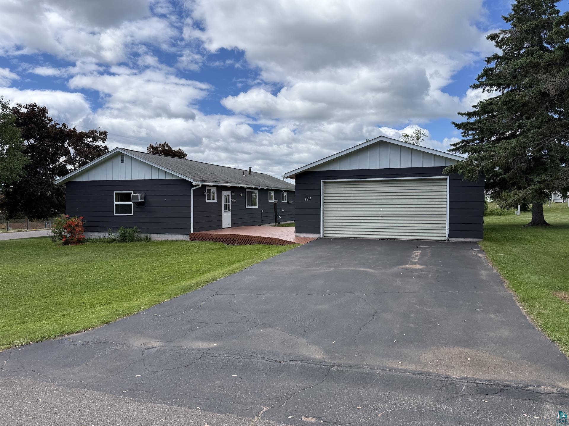 111 E 7th St Washburn WI 54891 6126078 image1