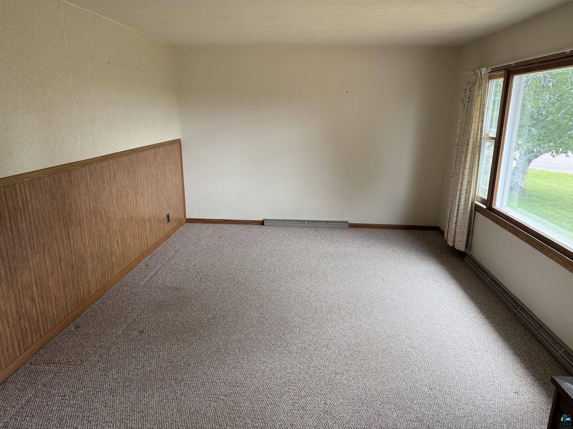 111 E 7th St Washburn WI 54891 6126078 image10