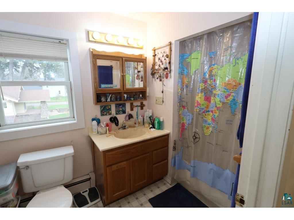 111 W 3rd St Washburn WI 54891 6124846 image13