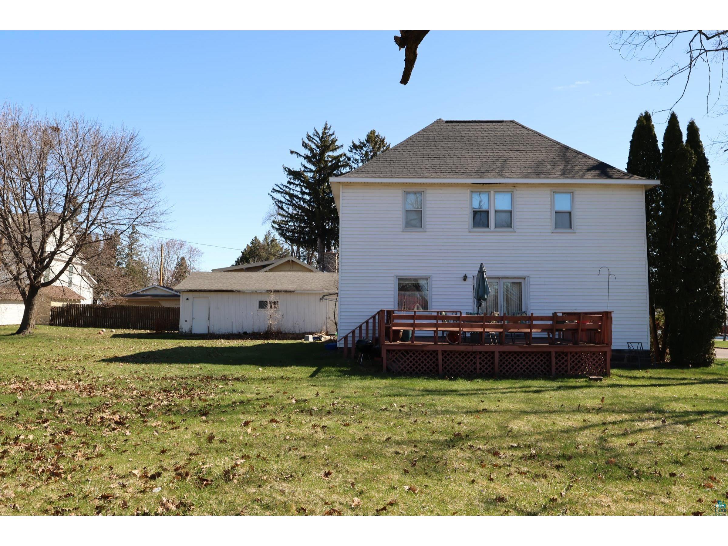 111 W 3rd St Washburn WI 54891 6124846 image28