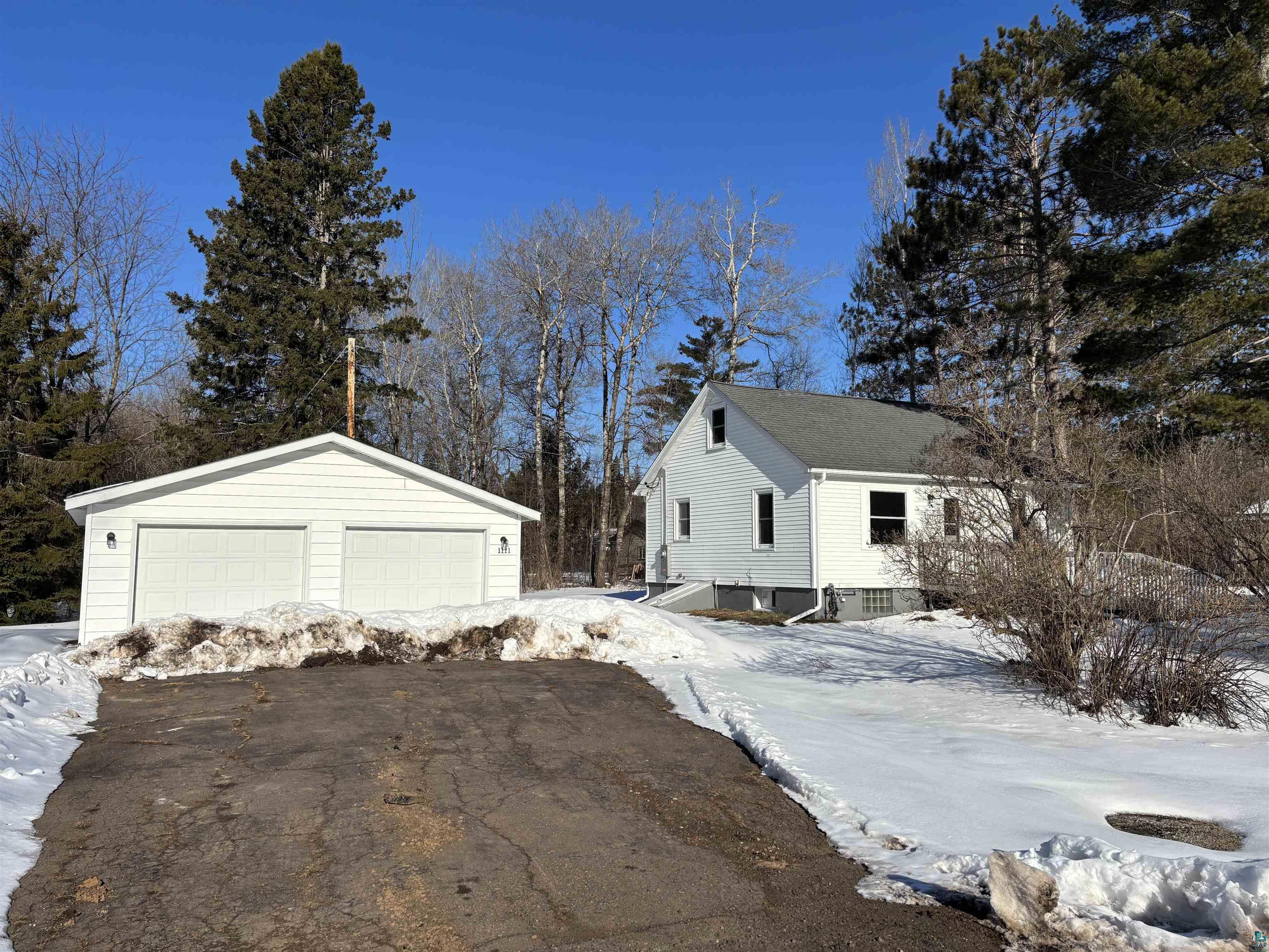 1111 N Robin Ave Duluth MN 55811 6124620 image3