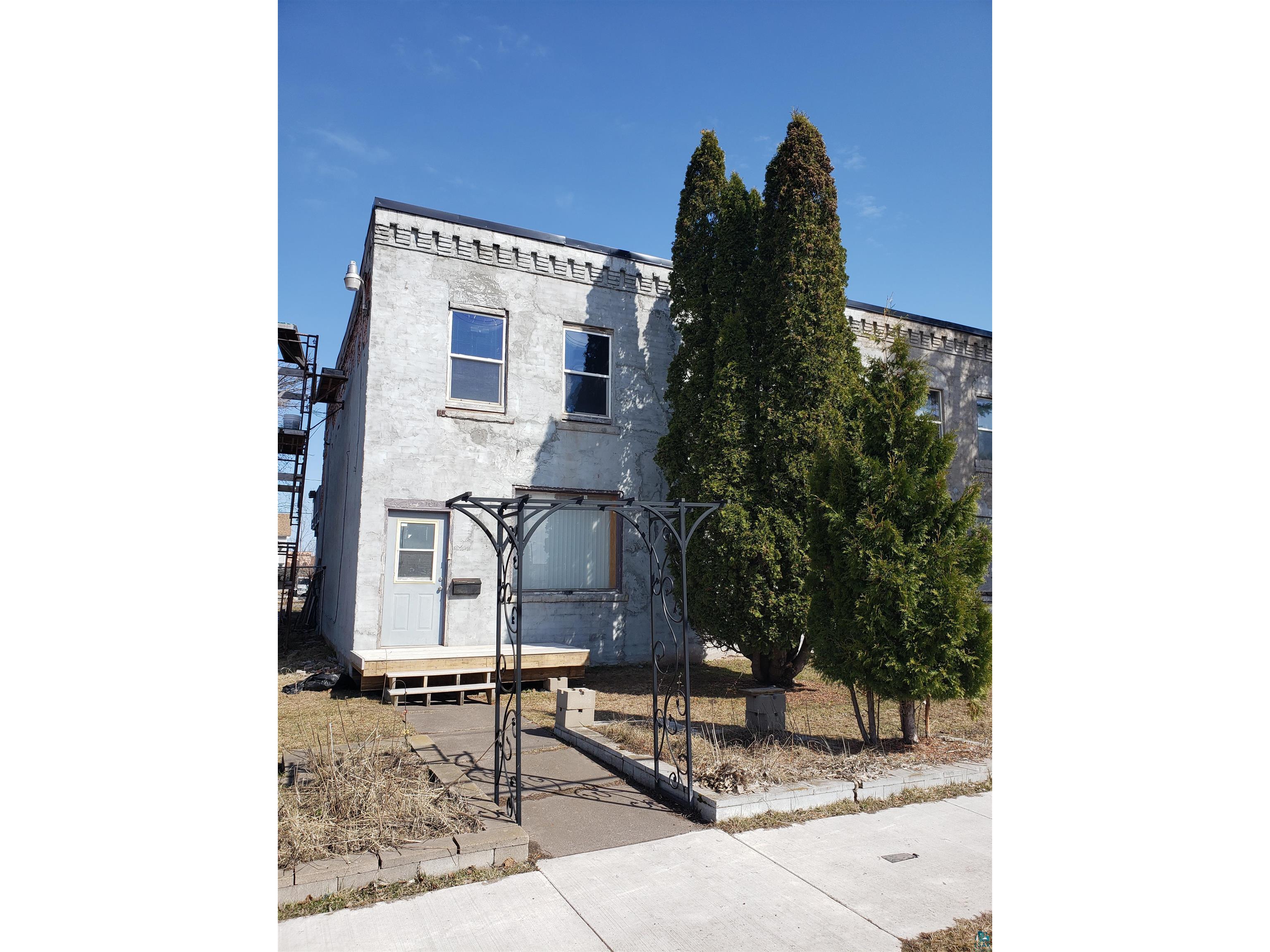 1112-1116 Oakes Ave Superior WI 54880 6109805 image1