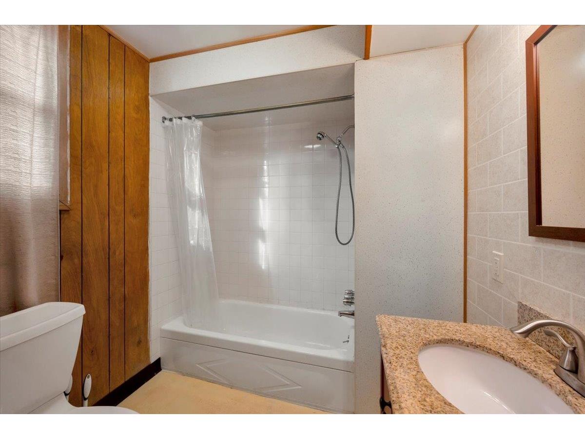 1117 Hammond Ave Superior WI 54880 6122950 image14