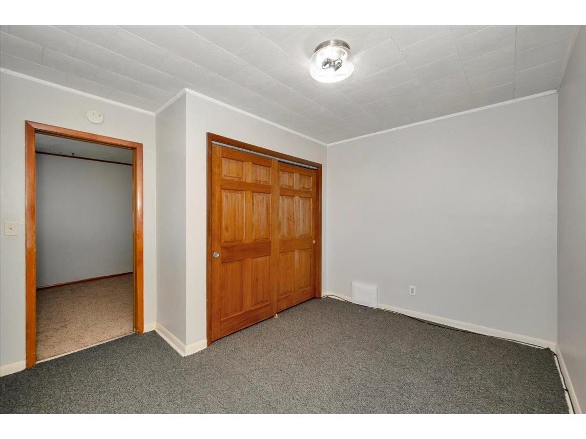 1117 Hammond Ave Superior WI 54880 6122950 image17