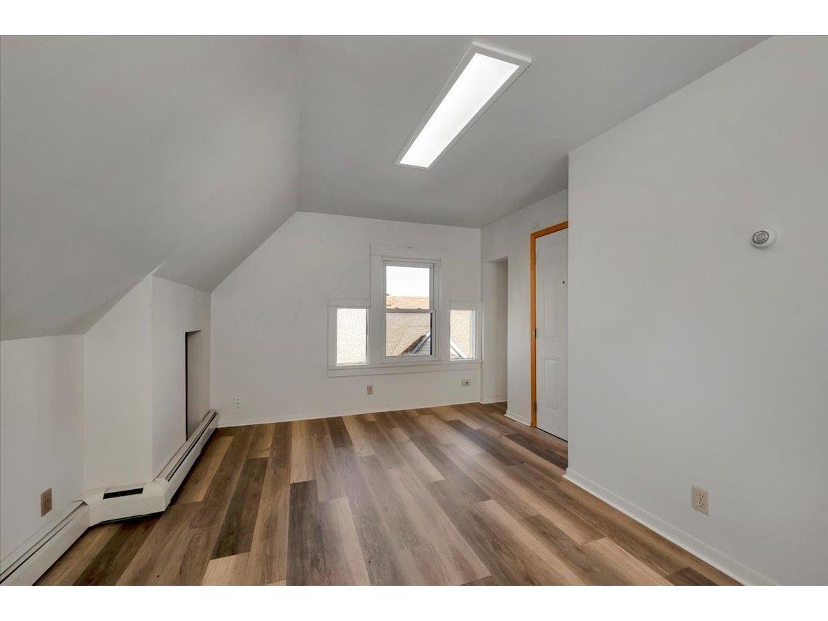 1117 Hammond Ave Superior WI 54880 6122950 image27