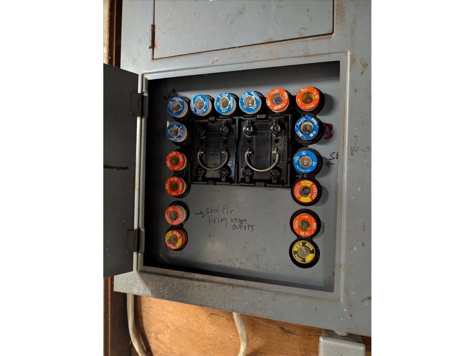 1117 Hammond Ave Superior WI 54880 6122950 image32