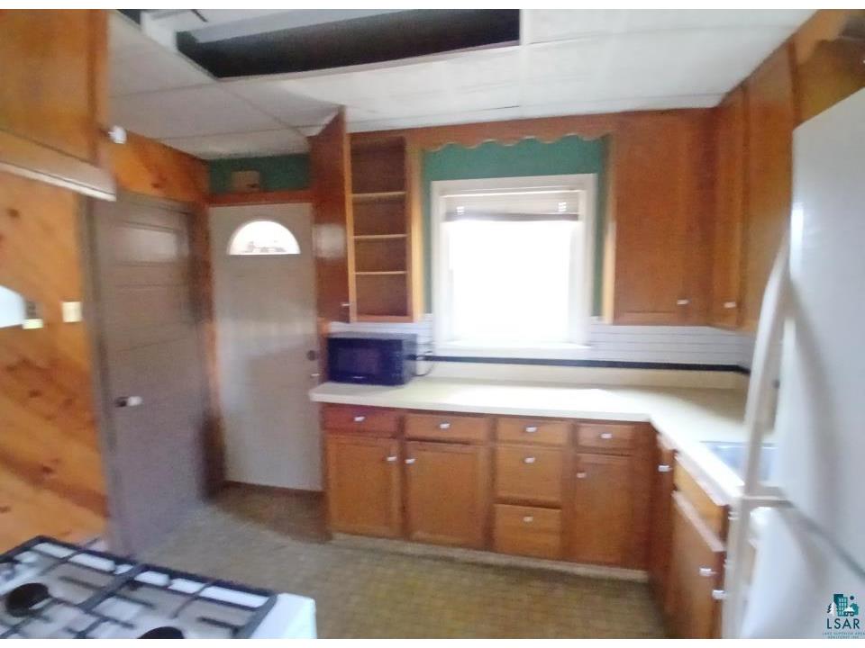 112 W 3rd Ave N Aurora MN 55705 6120281 image11