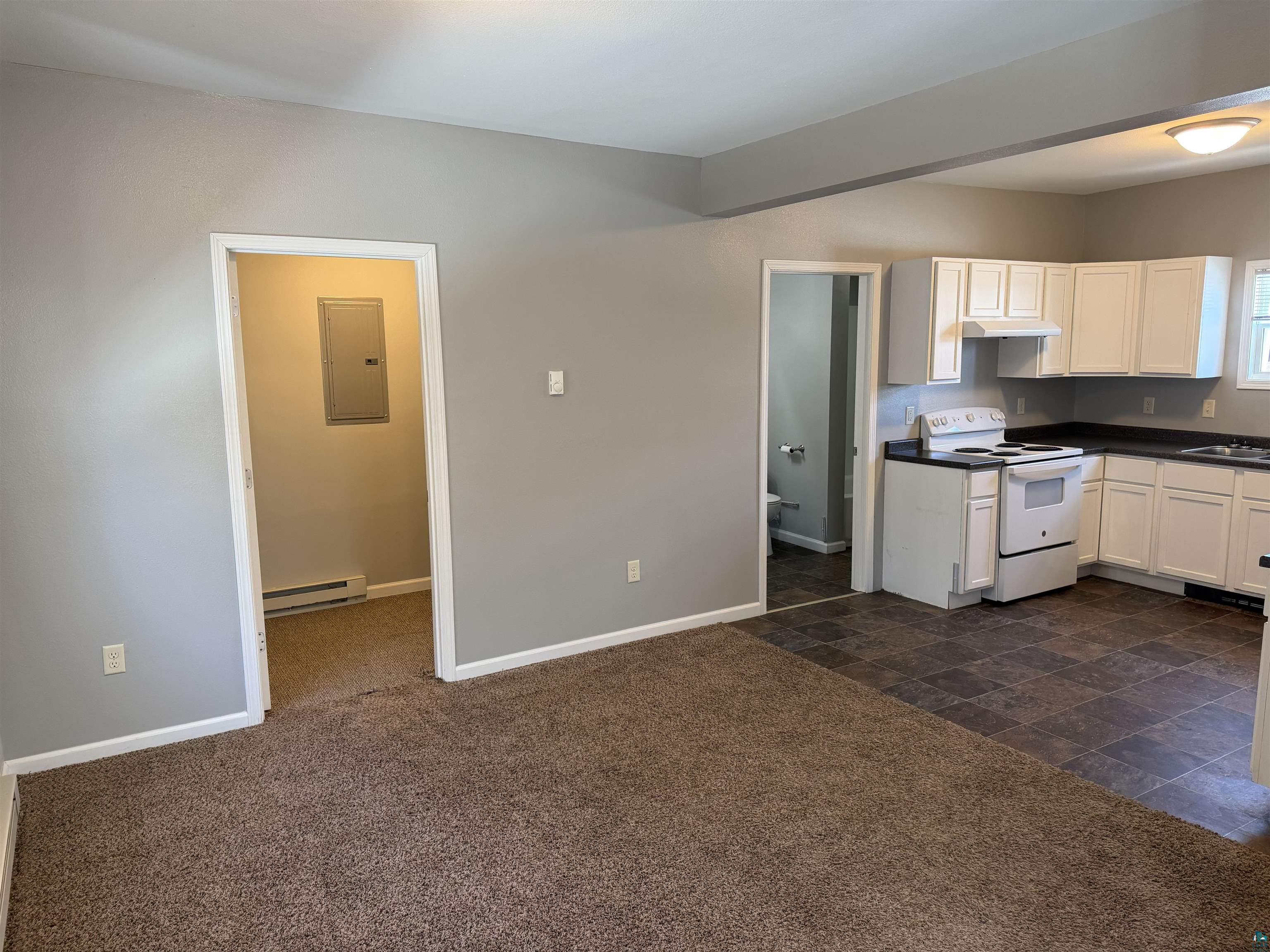 1121 N 12th St Superior WI 54880 6123984 image5