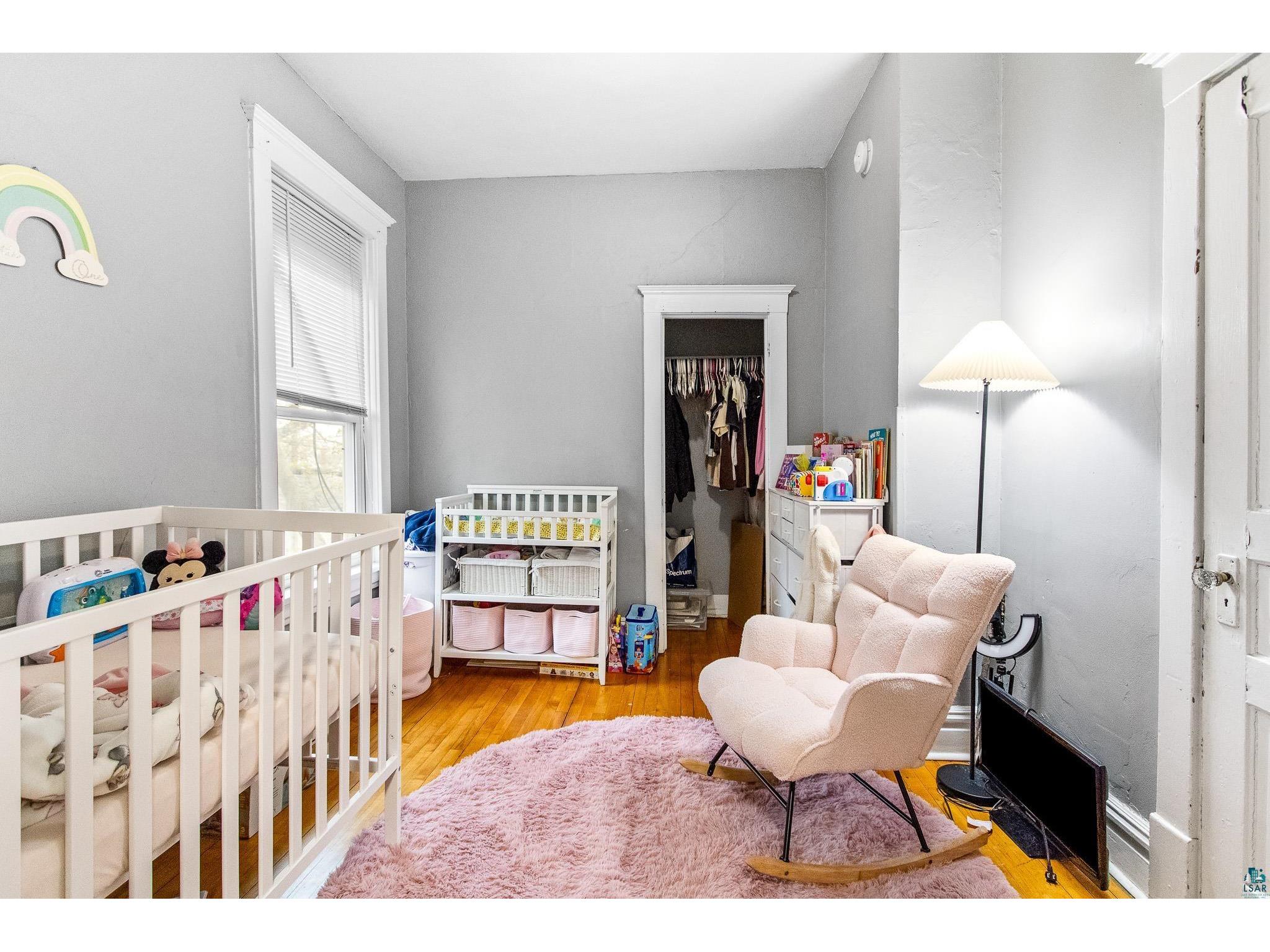 1122 E 5th St Duluth MN 55805 6125609 image15