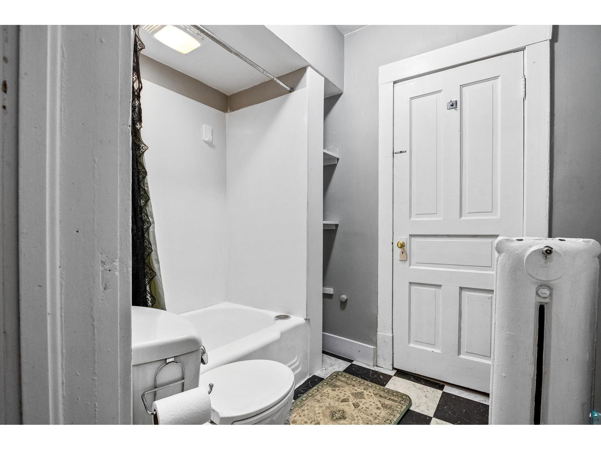 1122 E 5th St Duluth MN 55805 6125609 image27