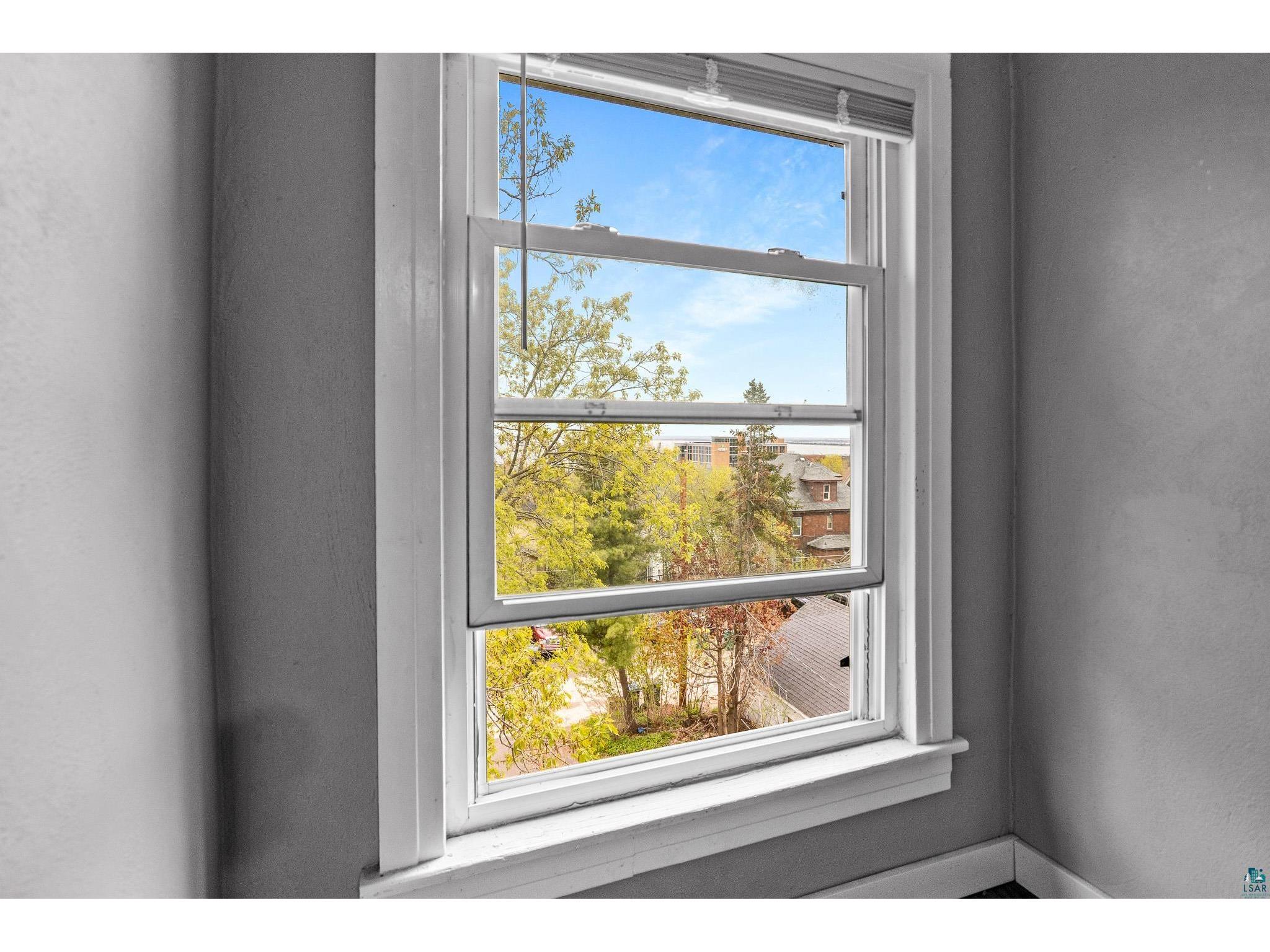 1122 E 5th St Duluth MN 55805 6125609 image37