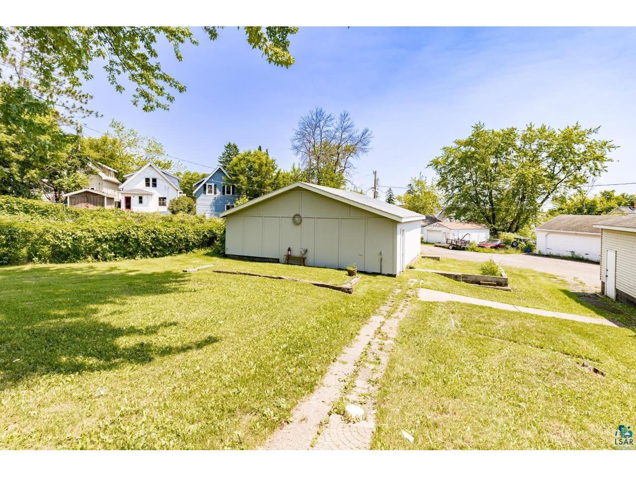 1126 N 6th Ave E Duluth MN 55805 6126433 image29