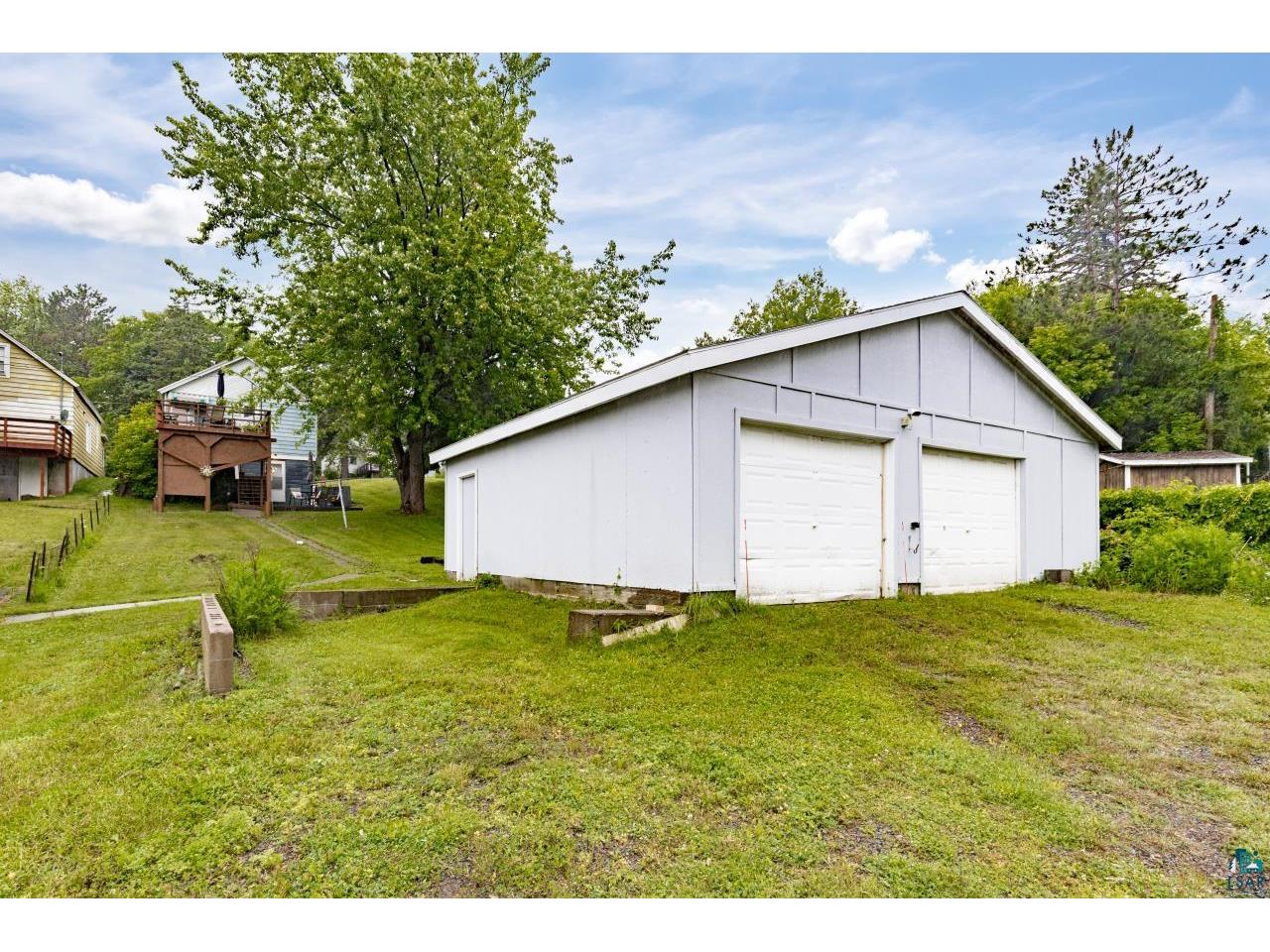 1126 N 6th Ave E Duluth MN 55805 6126433 image34