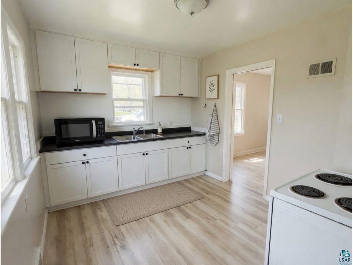 1127 N 46th Ave E Duluth MN 55804 6125361 image10