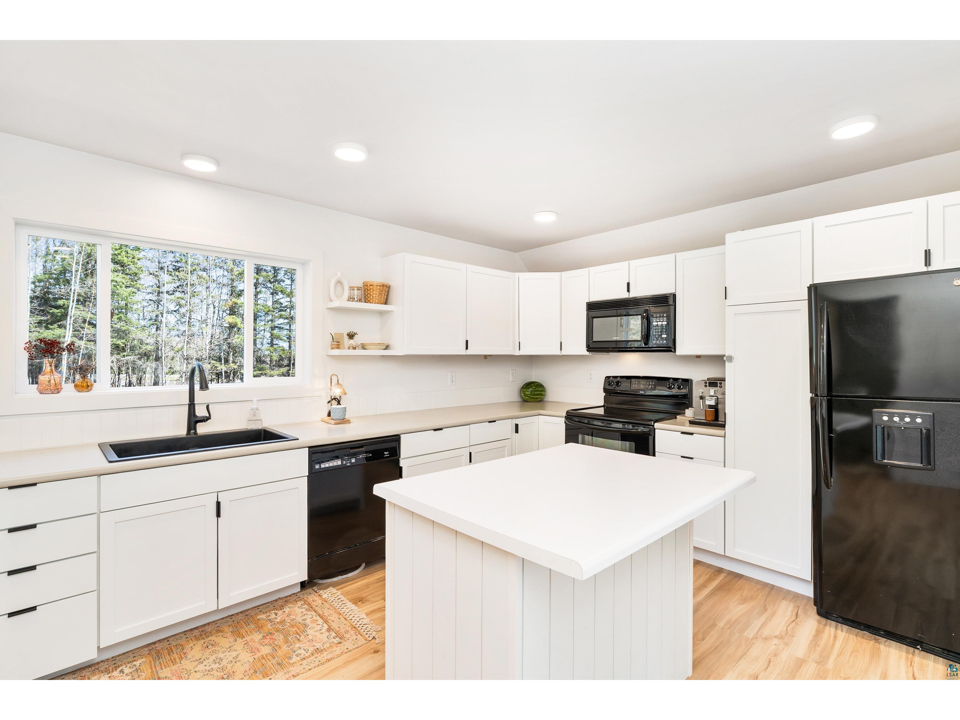 1134 Shoreview Rd Two Harbors MN 55616 6125300 image10
