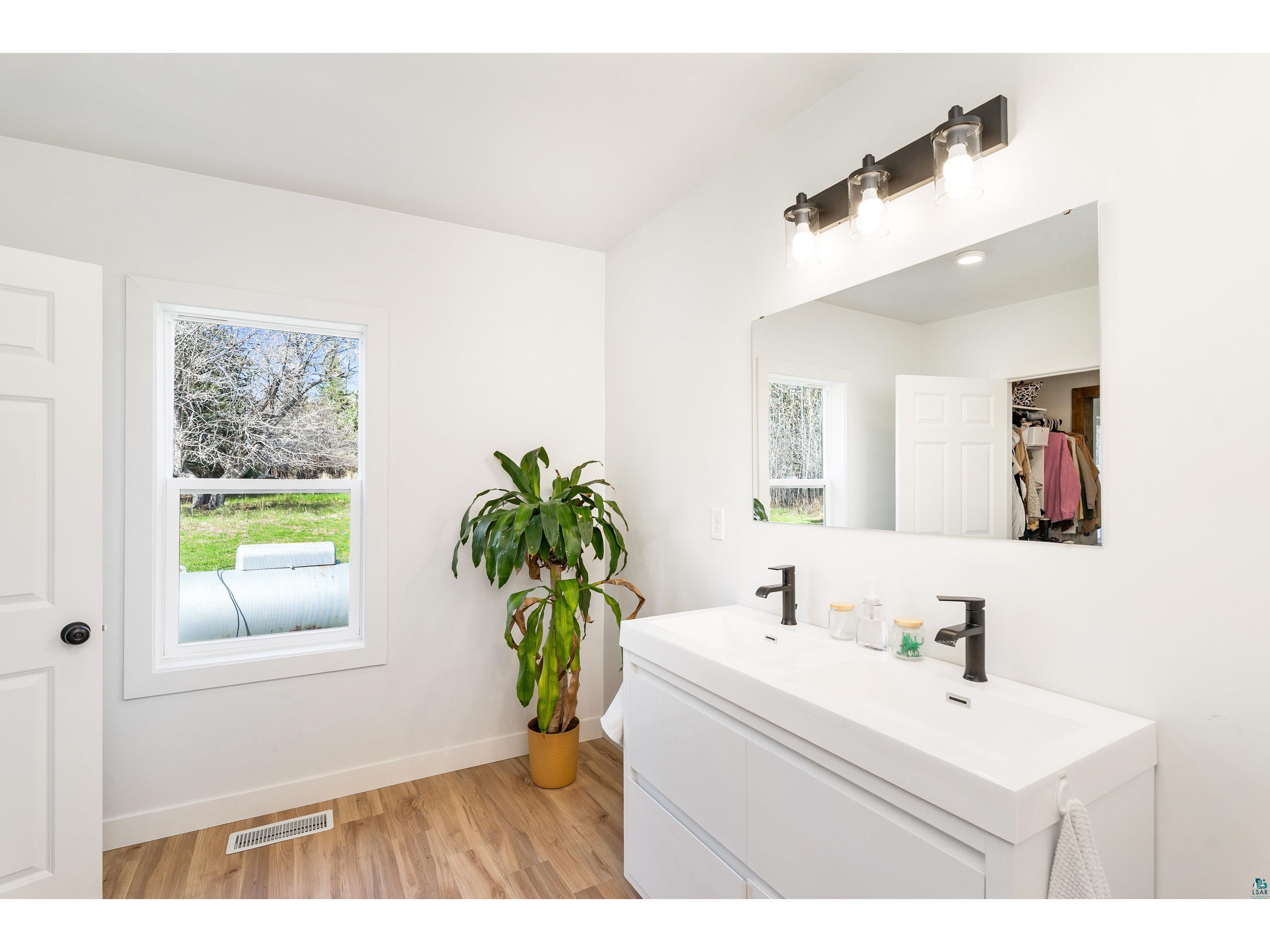 1134 Shoreview Rd Two Harbors MN 55616 6125300 image22