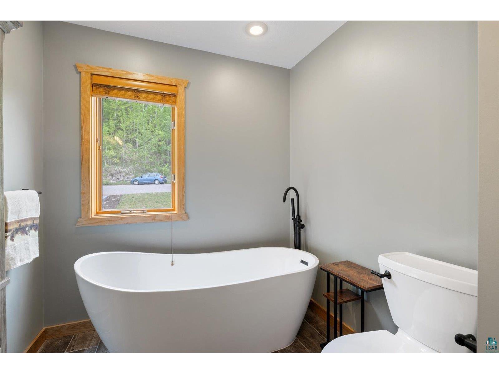 116 Eagle Pointe Rd Coleraine MN 55722 - Trout 6124549 image33